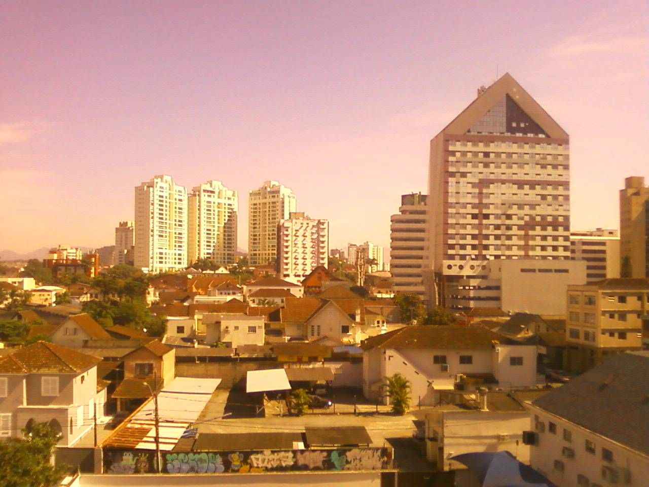 Últimas horas de verão: confira a previsão do tempo para esta segunda-feira em Joinville