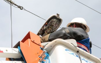 Prefeitura otimiza processos e reduz tempo para resolução de demandas da iluminação pública em Joinville