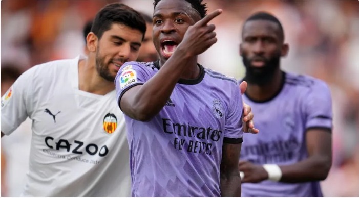 Vinícius Júnior rebate o presidente de La Liga: “Quero ações e punições”