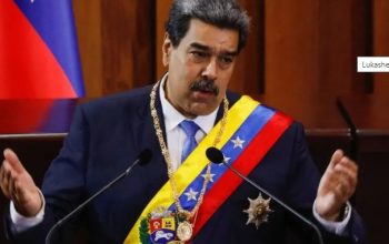 Maduro chega a Brasília para reunião com Lula e encontro de presidentes sul-americanos