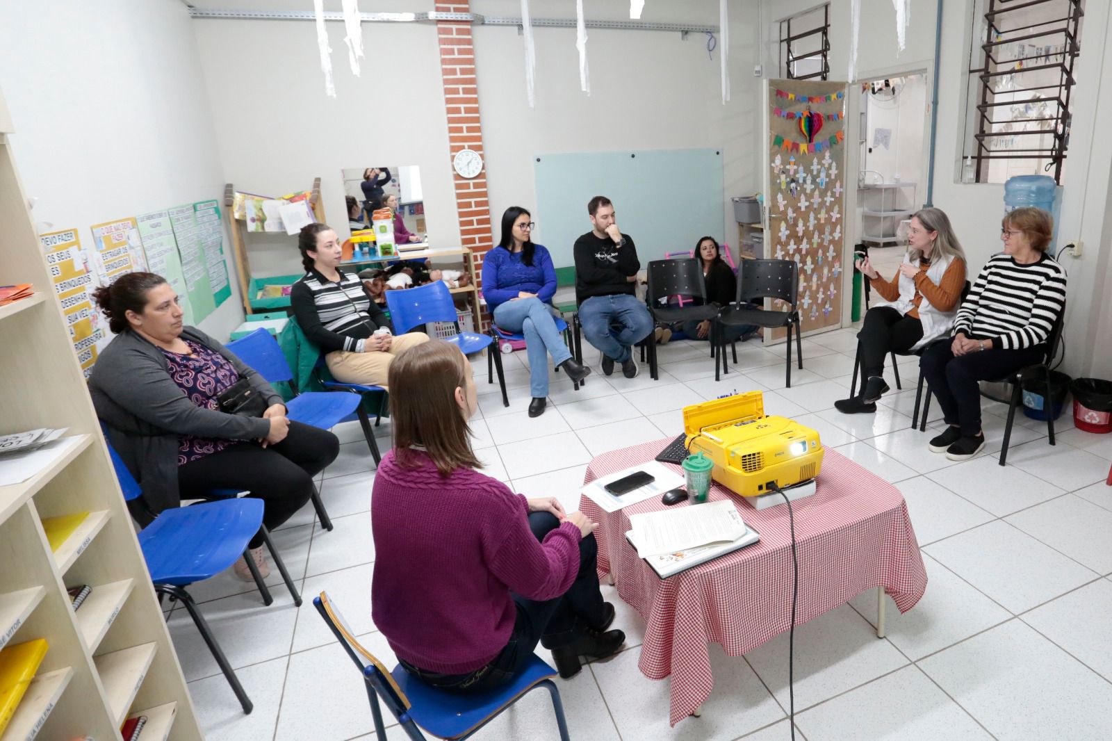 Secretaria de Educação de Joinville lança programa Escola de Pais
