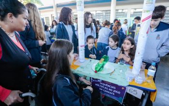 23ª Feira Municipal de Matemática reúne 75 trabalhos de escolas e CEIs