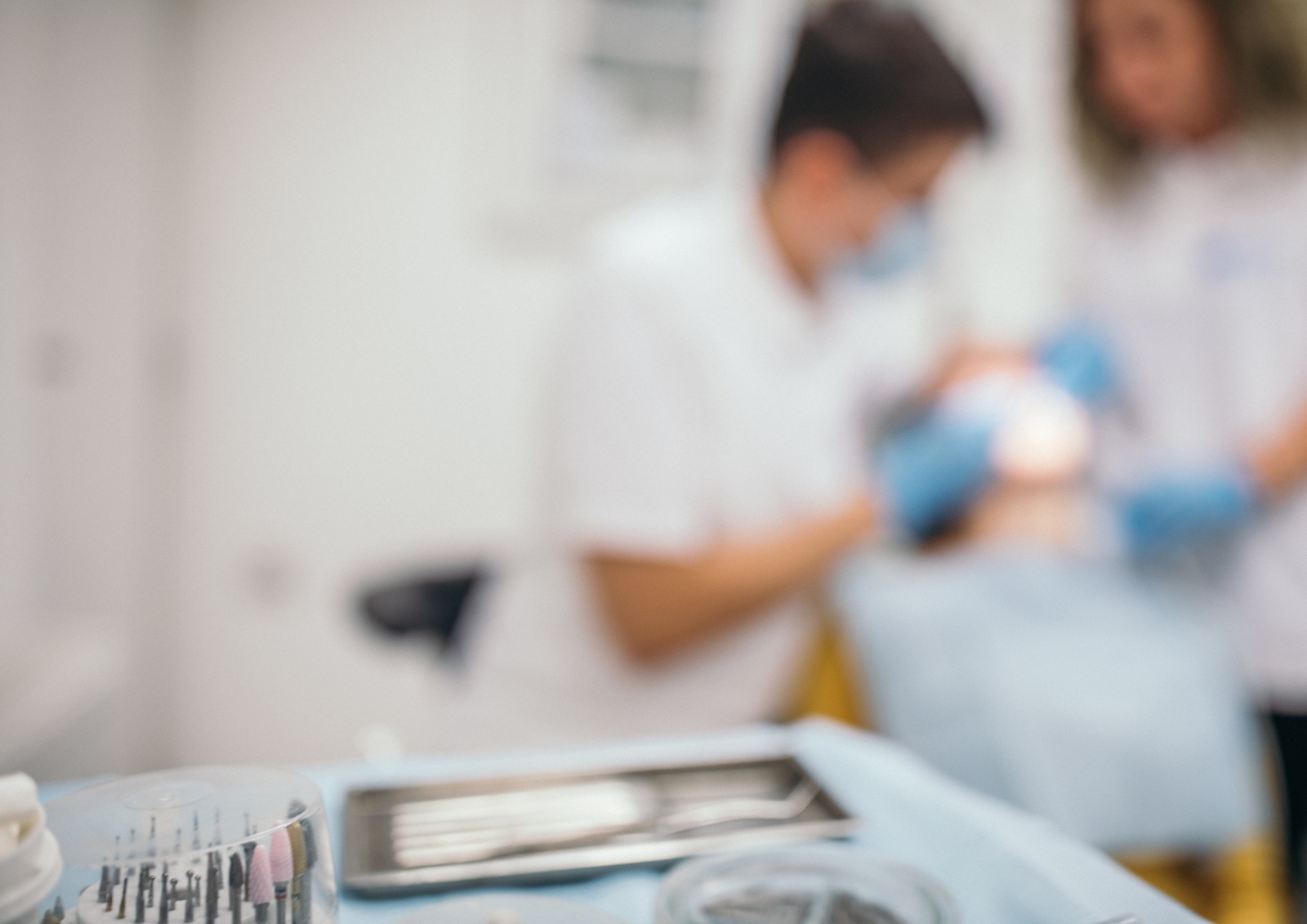 Saúde de Joinville vai atender 450 pacientes que necessitam de próteses dentárias