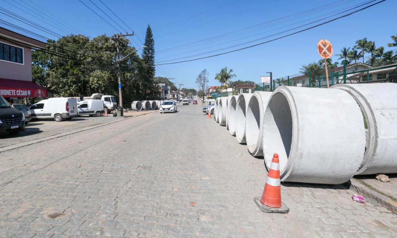 Trecho do Eixo Copacabana será interditado para instalação de rede de drenagem