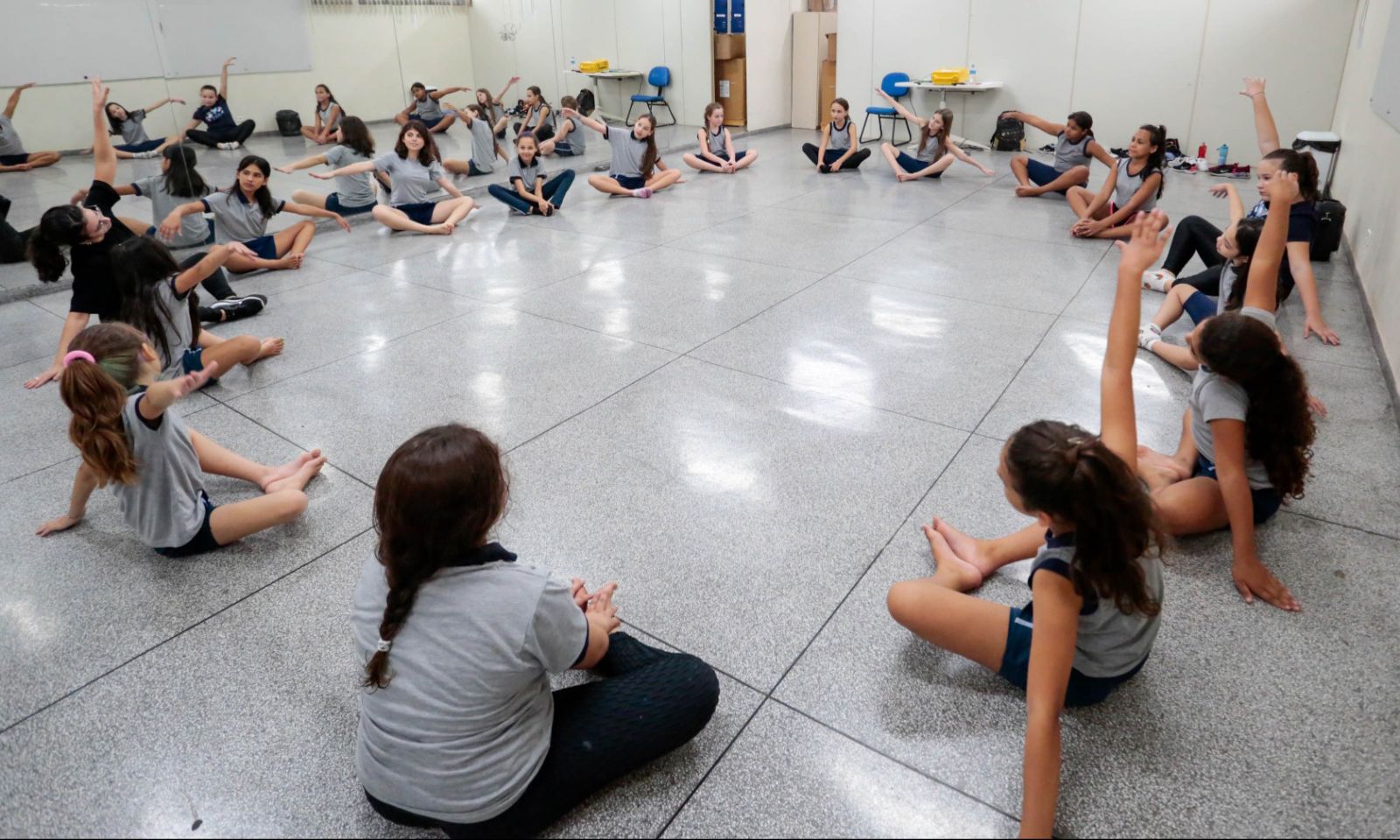 Aulas da parceria entre Prefeitura de Joinville e Instituto Festival de Dança têm início com 1 mil alunos