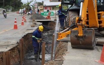 Obras da adutora do Sistema Piraí Sul avançam na rua Boehmerwald