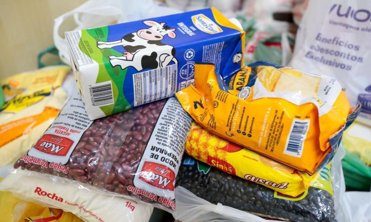 Procon de Joinville divulga pesquisas de preços da cesta básica e do churrasco