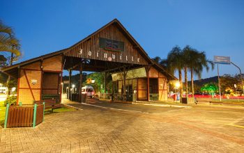 Joinville recebe prêmio de turismo na Suíça, na categoria “Destinos para descobrir” Joinville recebe prêmio de turismo na Suíça, na categoria “Destinos para descobrir”