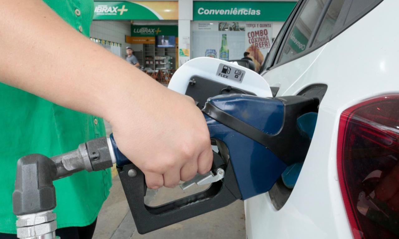 Procon de Joinville divulga pesquisas de preços de combustíveis e gás de cozinha de fevereiro