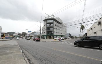 Prefeitura de Joinville implanta nova rotatória na Rua Tuiuti