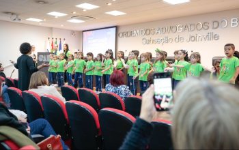Joinville lança Política de Alfabetização e Letramento da Rede Municipal de Ensino