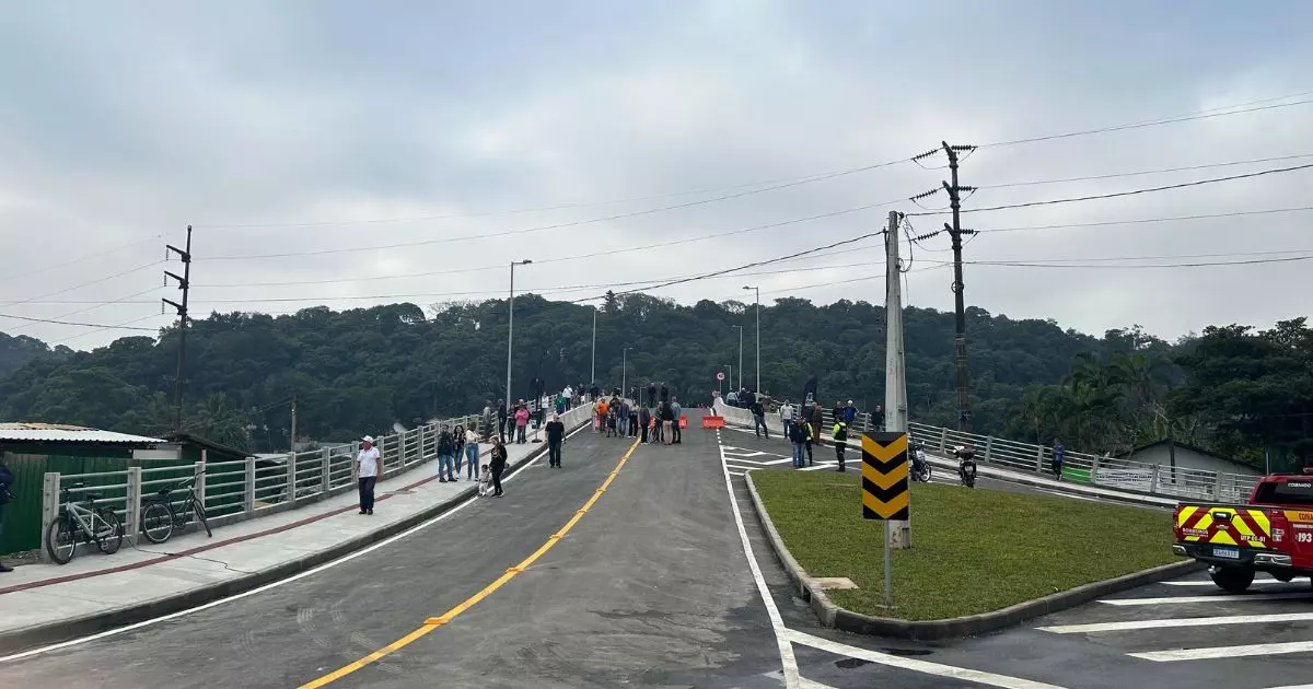 Nova ponte Albertinho Bornschein é inaugurada em Joinville