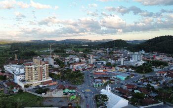 Pirabeiraba celebra 167 anos com desfile, atrações culturais e distribuição de cuca
