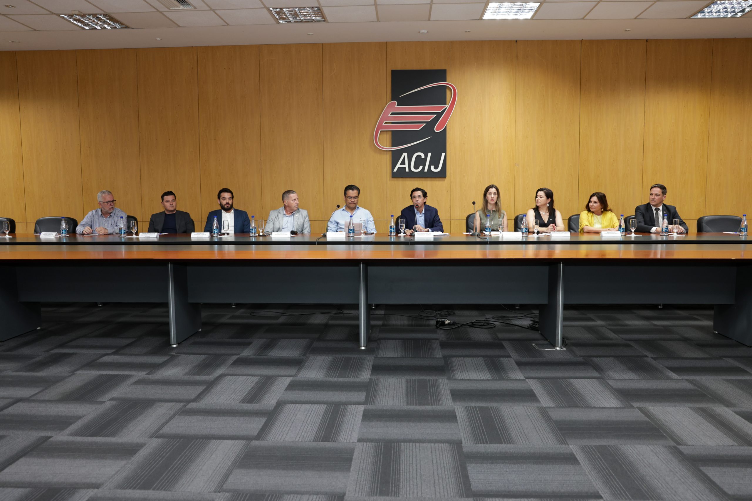 Análise Marco Aurélio Braga: Candidatos demais em Joinville, estratégia de menos e o alerta de fracasso anunciado na eleição